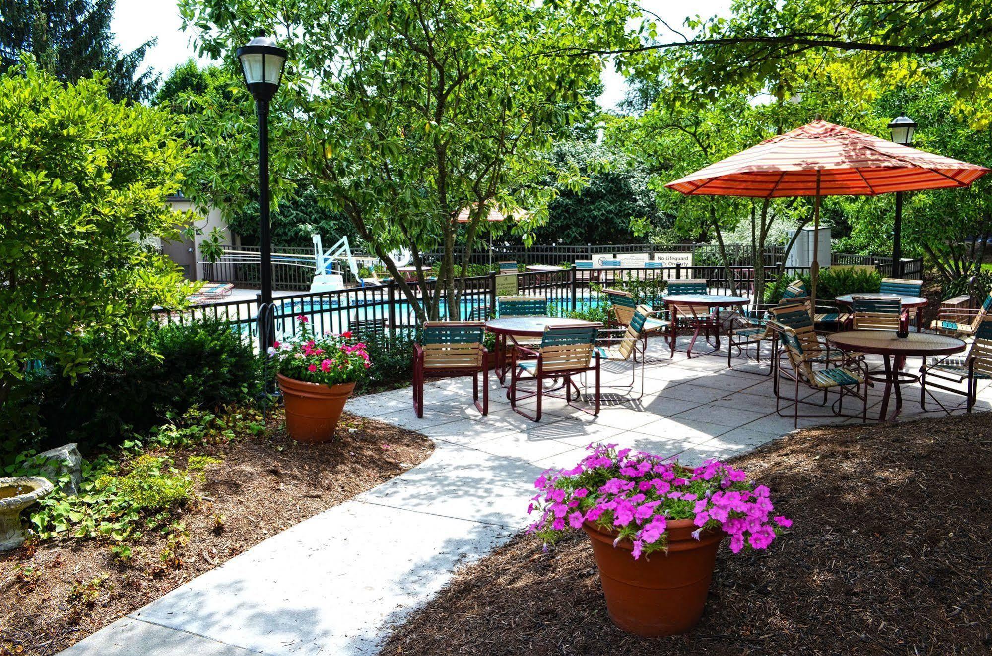 Hampton Inn By Hilton Harrisburg West Mechanicsburg Buitenkant foto