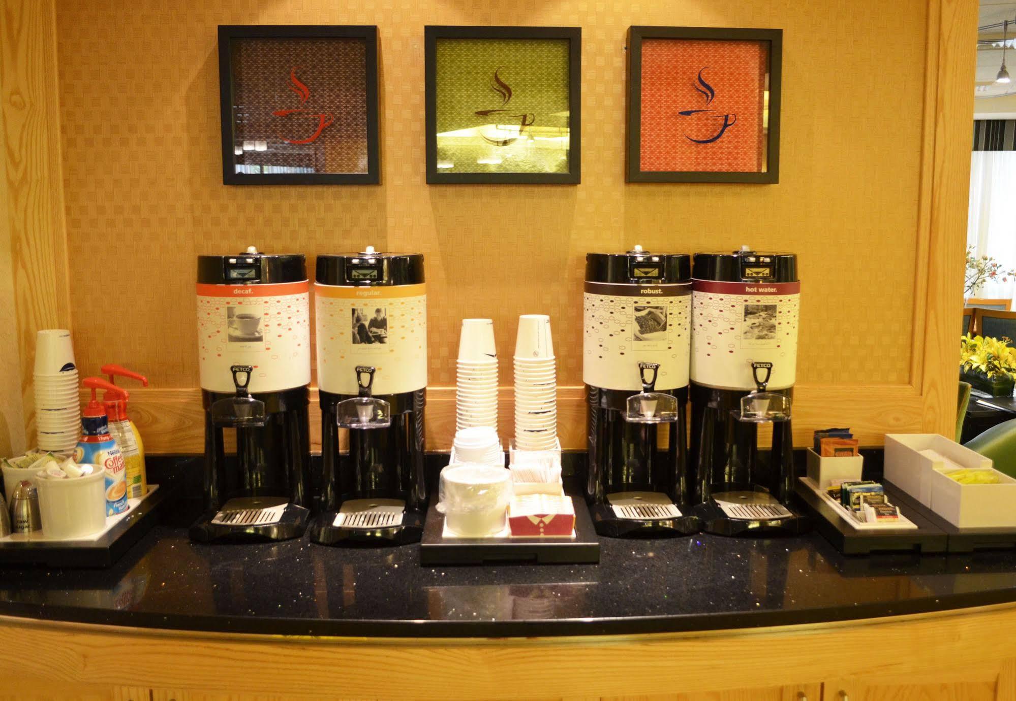 Hampton Inn By Hilton Harrisburg West Mechanicsburg Buitenkant foto
